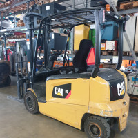 Caterpillar EP30N - 1