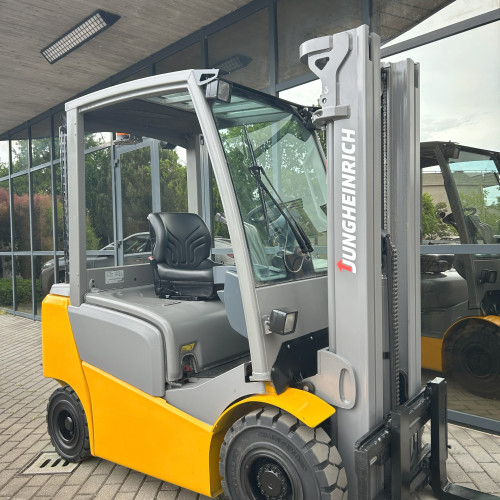 Jungheinrich DFG 320
