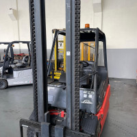 Linde E25-01 - 2