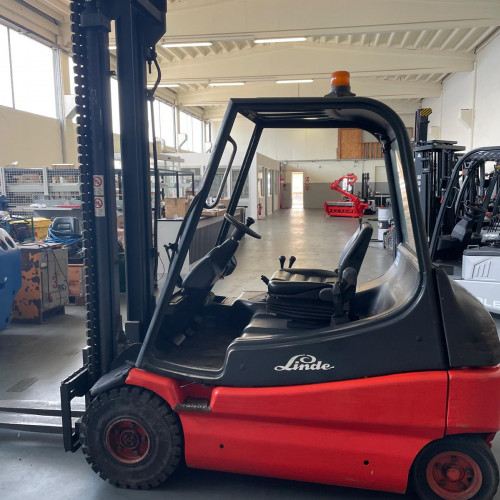 Linde E25-01