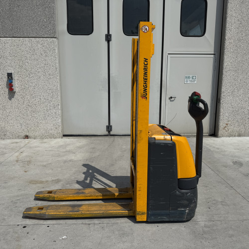 Transpallet uomo a terra Jungheinrich ejc 110 Jungheinrich ejc 110