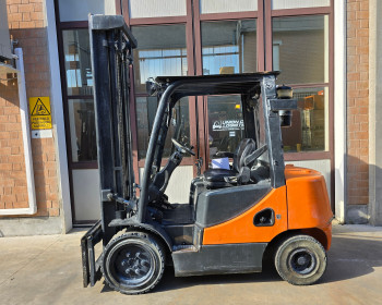 Doosan D30S-5 Doosan