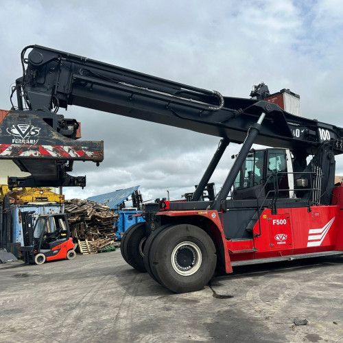 Reachstacker CVS F500RS3