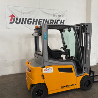Jungheinrich EFG 320 - 2