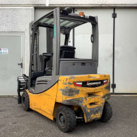 Jungheinrich EFG 320 - 1