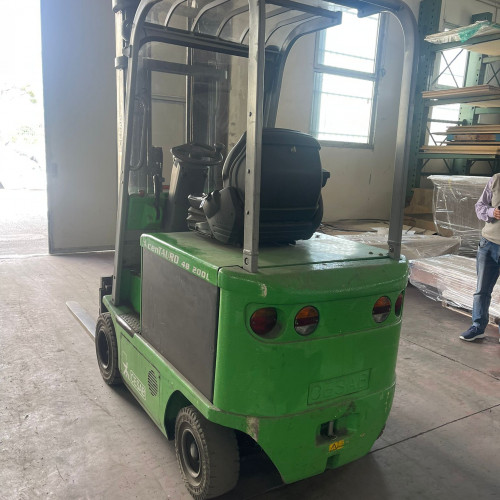 Cesab CENTAURO 200L