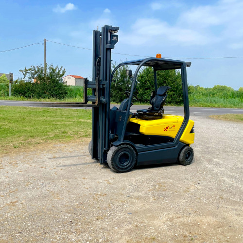 OM XE25ac