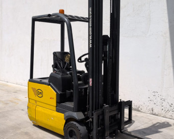 OM XE16 3AC OM