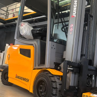 Jungheinrich EFG 320 - 1