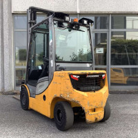Jungheinrich DFG 425S - 1