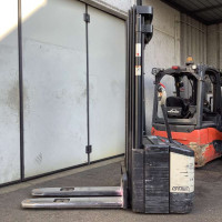 Crown WE 2300 1.6 - 4