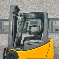 Jungheinrich EFG 220 - 1