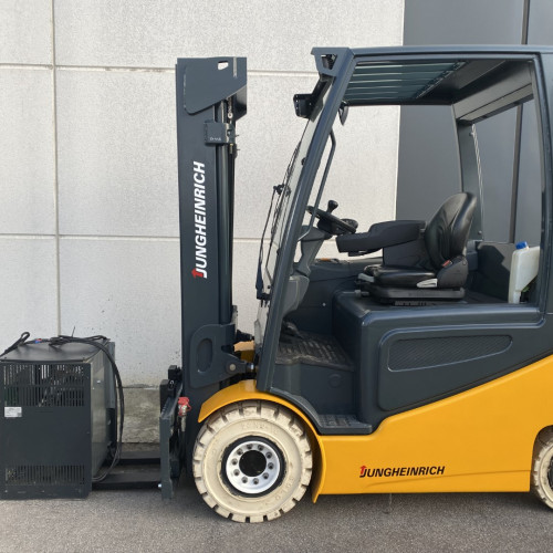 Jungheinrich EFG-425 KS