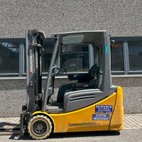 Jungheinrich EFG 220 - 1