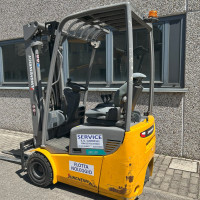 Jungheinrich EFG 110 - 2