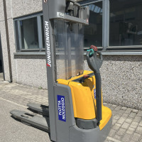 Jungheinrich EJC112 - 2