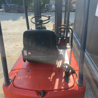 Linde E15 - 1