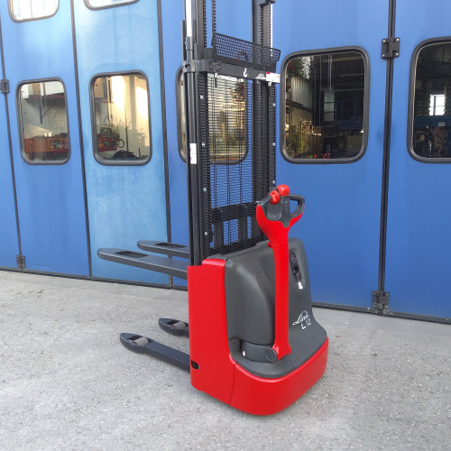 Linde L12