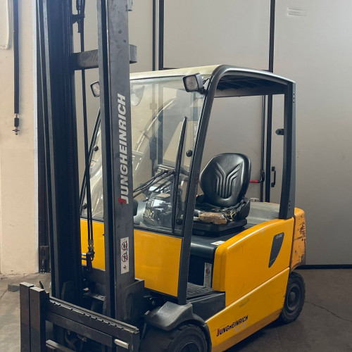 Jungheinrich EFG 320