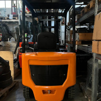 Doosan B25S-7 - 3