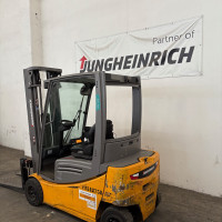Jungheinrich EFG 320 - 2