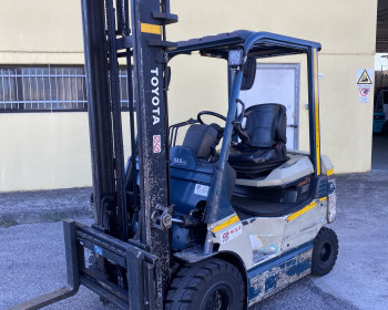 Toyota 7FBH25 Toyota