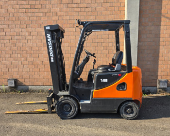 Doosan D18S-5 Doosan