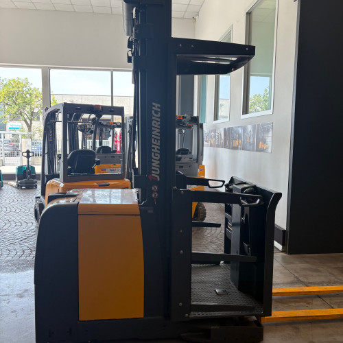 Jungheinrich EKS 210 Z+F 115-600DZ