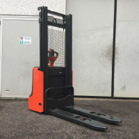 Linde L12 - 1