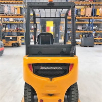 Jungheinrich DFG 425 - 2