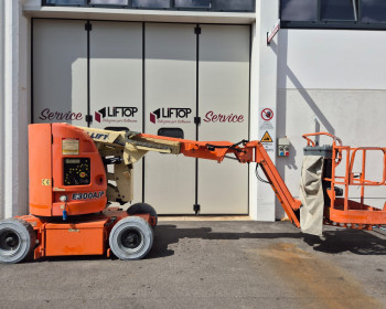 JLG E 300 AJP JLG