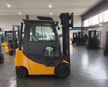 Jungheinrich DFG 320s 550DZ Jungheinrich
