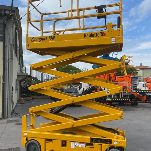 Haulotte COMPACT 10N