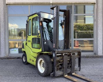 Carrelli frontali diesel Clark GTS30D Clark GTS30D Clark