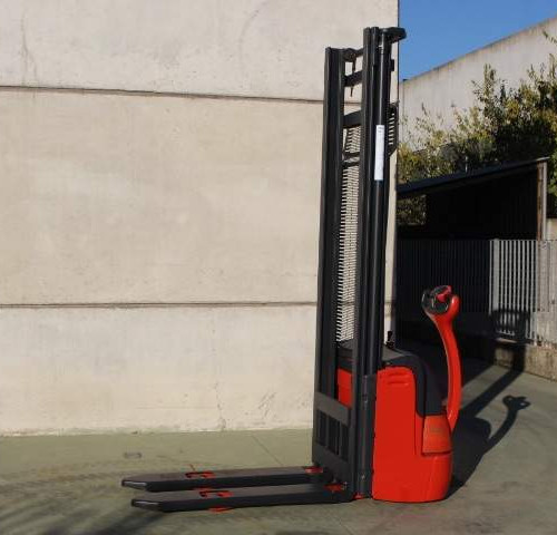 Linde L12