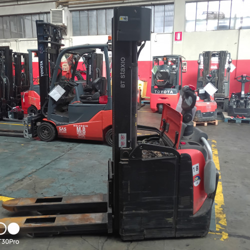 Stoccatori uomo a piedi Toyota SPE140 Toyota SPE140