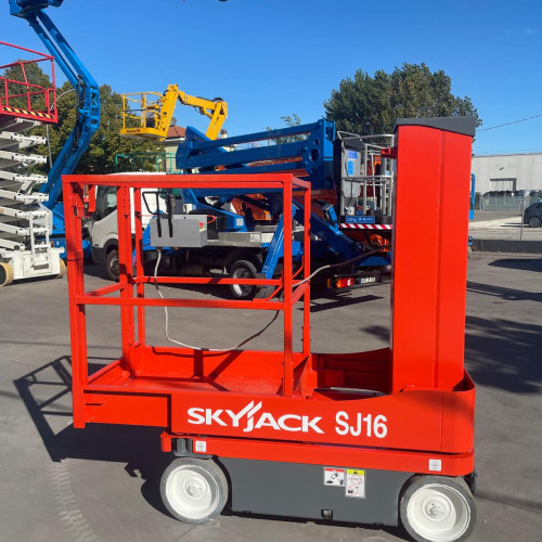 Skyjack SJ-16
