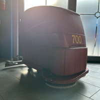 Omm Sfera 700 - 1