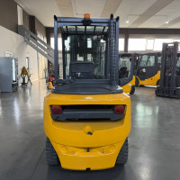Jungheinrich DFG 430 - 1