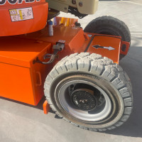 JLG E300AJP - 2