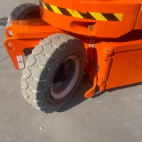 JLG E300AJP - 4