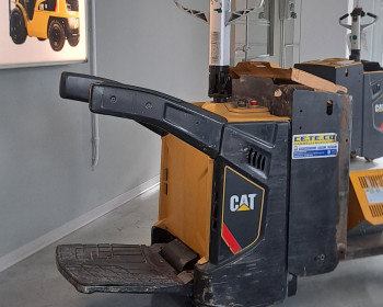 Cat Lift Truck NPV 20 N 2  Cat Lift Truck