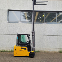 Jungheinrich EFG-220 - 2