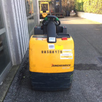 Jungheinrich ECE 225 - 31