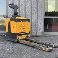 Jungheinrich ERE 120 - 17