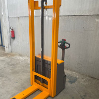 Jungheinrich EJE C212 - 1