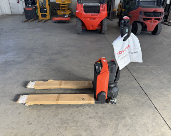 Transpallet uomo a terra Toyota LHE15Q Toyota LHE15Q Toyota