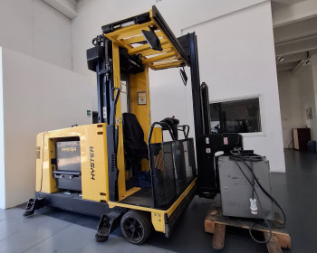 Carrelli trilaterali Hyster C1.5S Hyster C1.5S Hyster