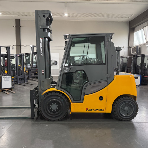 Carrelli frontali diesel Jungheinrich DFG 540s 450ZT Jungheinrich DFG 540s 450ZT