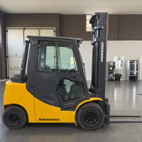 Jungheinrich DFG 430 S - 2